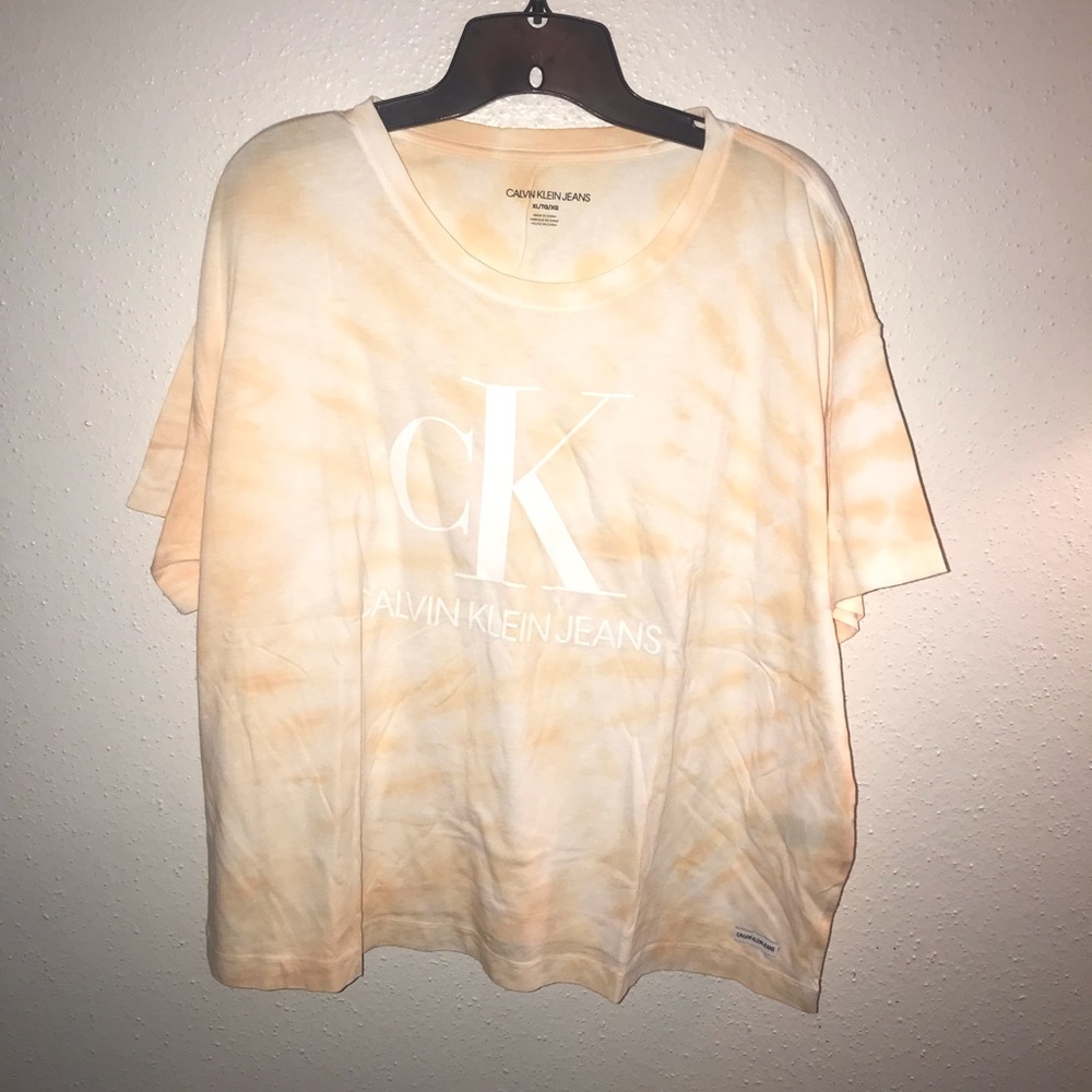 Calvin Klein Women Size XL T shirt